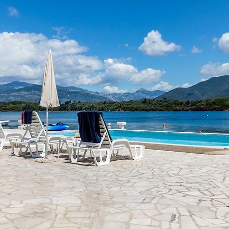 Apartments Tamaris Tivat Eksteriør bilde