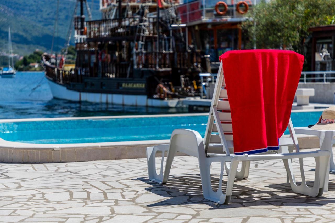 Apartments Tamaris Tivat Eksteriør bilde