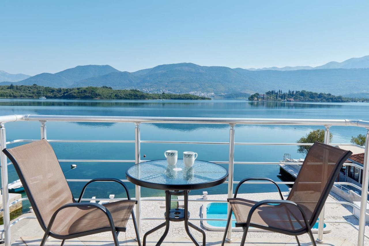 Apartments Tamaris Tivat Eksteriør bilde